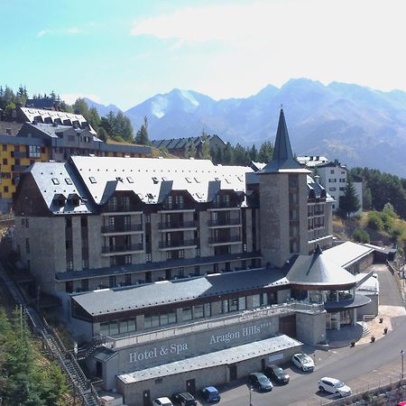 Snoe Aragon Hills Hotel Formigal Ngoại thất bức ảnh