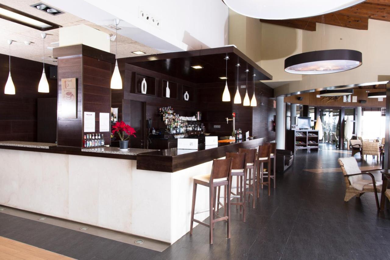 Snoe Aragon Hills Hotel Formigal Ngoại thất bức ảnh